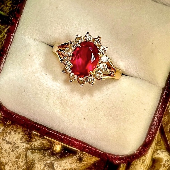 Antique Ruby Estate Ring Solid 18K Gold Ruby diamond Halo Ring Size 7.5 Sizeable - Picture 12 of 16